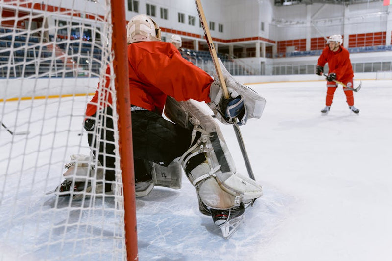The Complete Guide to Where To Buy Hockey Sticks
